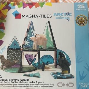 Magna tiles arctic animals